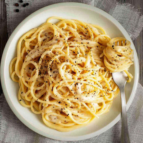 Easy, Authentic Italian Cacio e Pepe Pasta Recipe