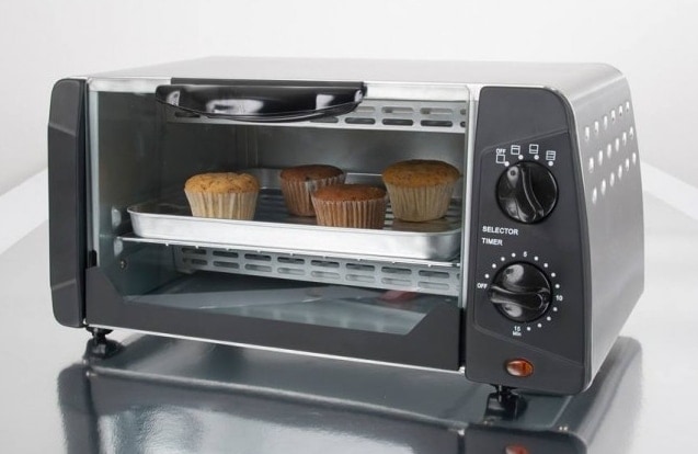 Breville BOV450XL vs Black+Decker CTO6335S Toaster Oven: Mini Smart or  Budget Large